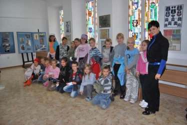 02.jpg